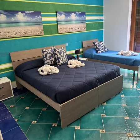 Bed & Breakfast Be And Be 3*