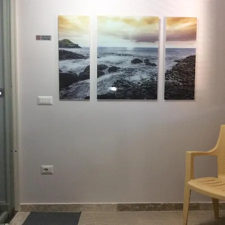 ベッド・アンド・ブレックファスト Be And Be Montesano sulla Marcellana