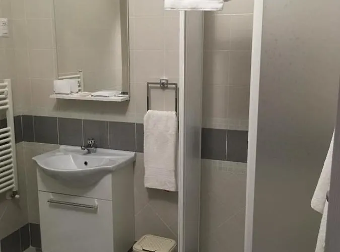 Alojamento de Acomodação e Pequeno-almoço Be And Be Montesano sulla Marcellana