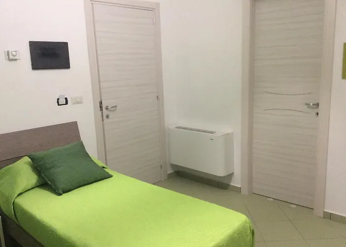 Bed and breakfast Be And Be 3*